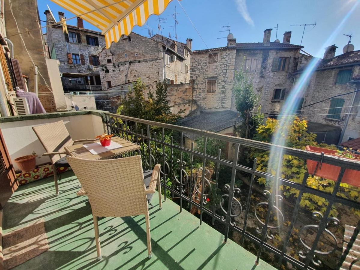 Yulia Apartments Ρόβινι Εξωτερικό φωτογραφία