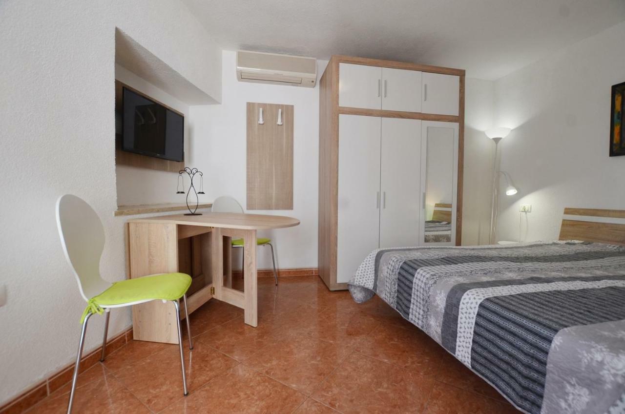 Yulia Apartments Ρόβινι Εξωτερικό φωτογραφία