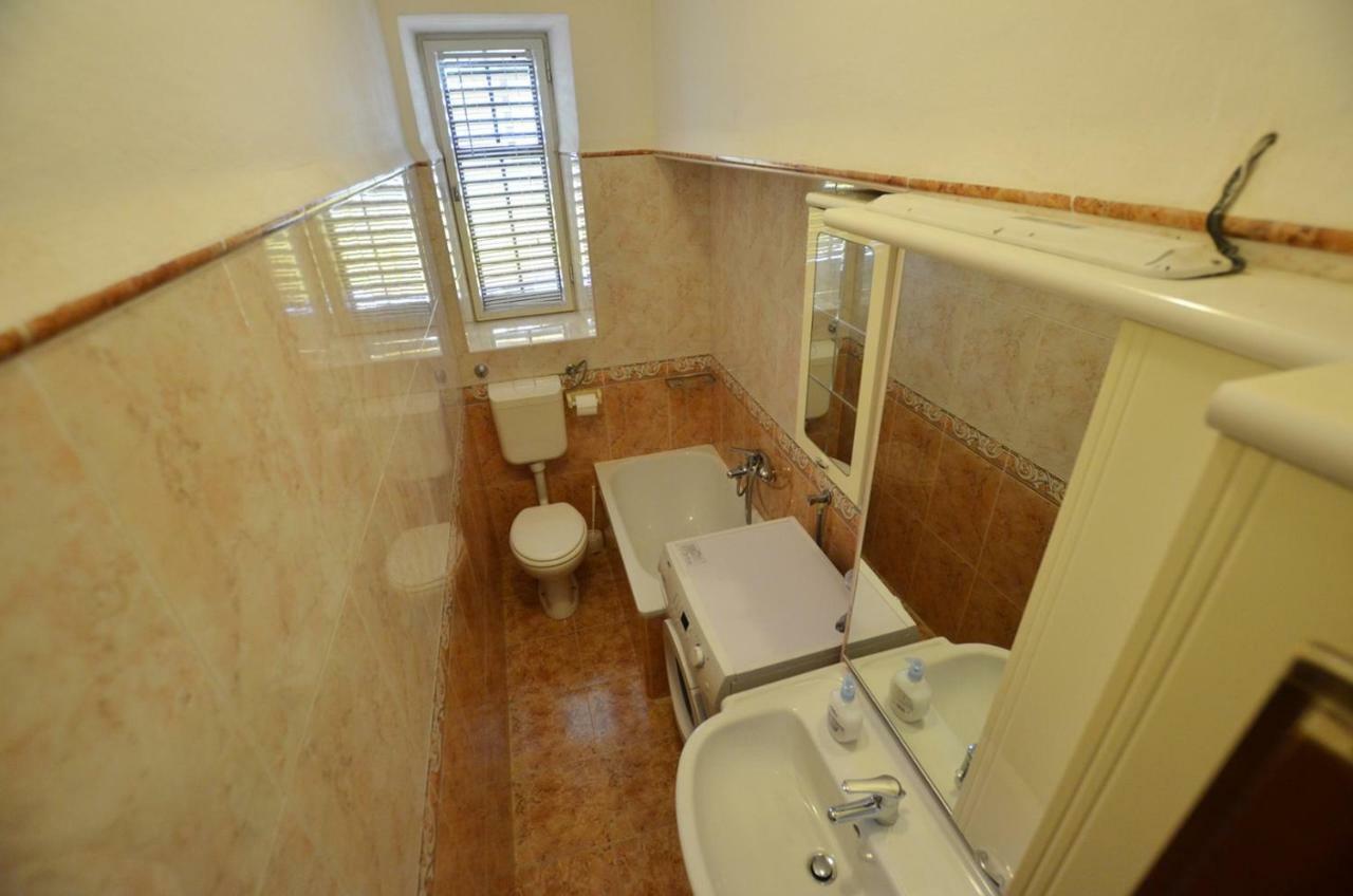 Yulia Apartments Ρόβινι Εξωτερικό φωτογραφία