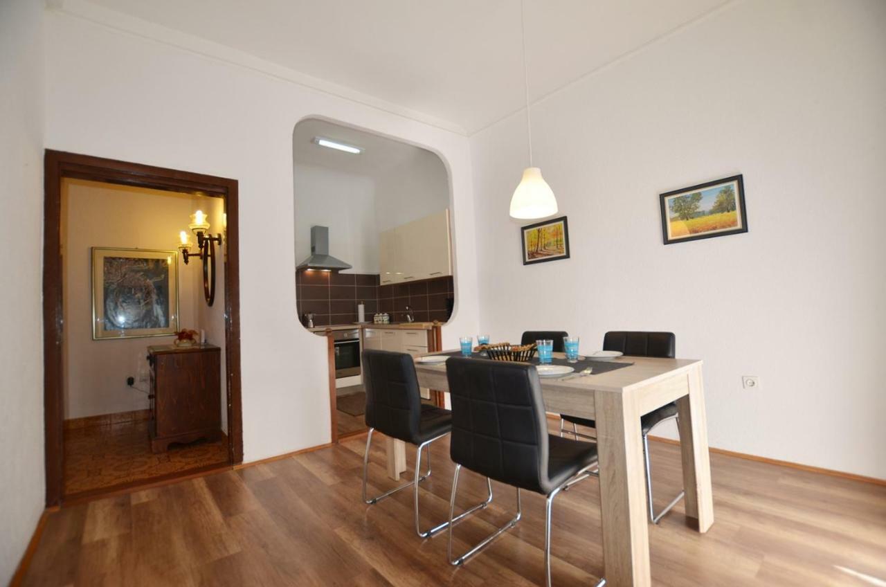 Yulia Apartments Ρόβινι Εξωτερικό φωτογραφία